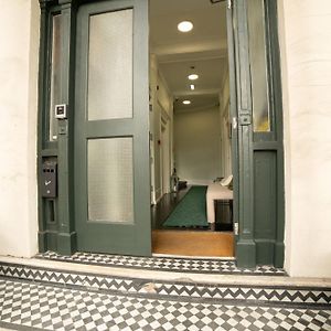 Beiroom Hyde Park Apartments